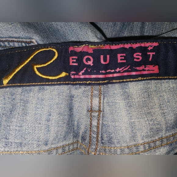 Request Mens Jeans Sz. 42 - Picture 4 of 7